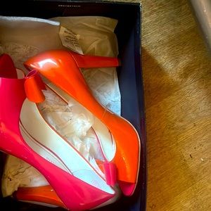 Anne Klein heels size 6